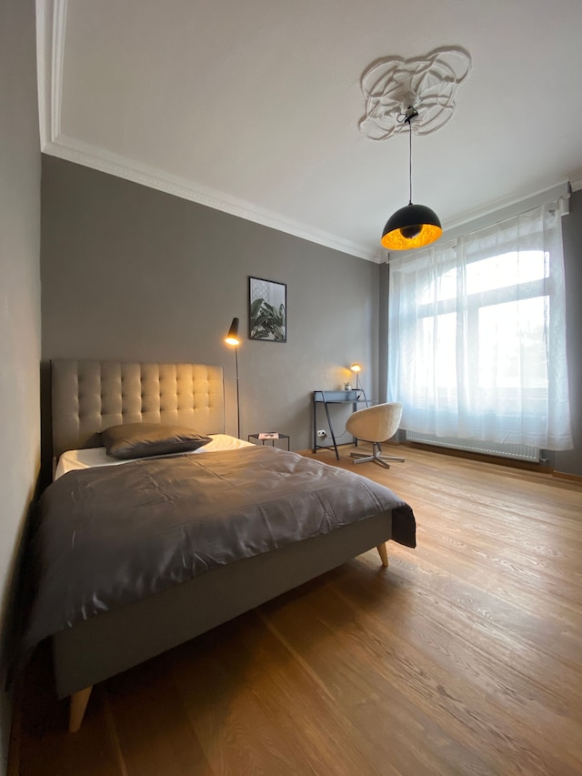 ルーム ツィマー ミット シュトゥック イン コ リビング アパート