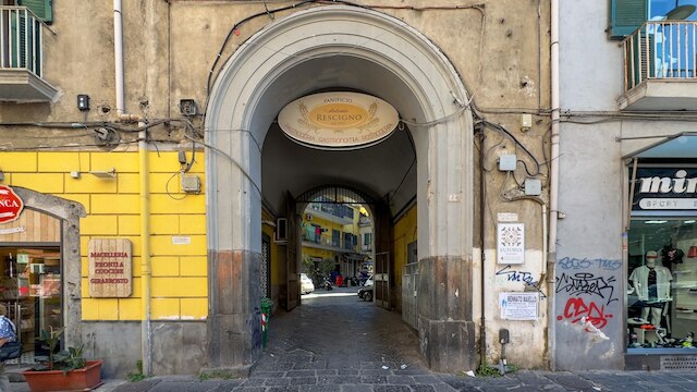 ニネッタ ア フォリア イン ナポリ