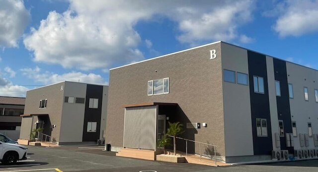 QUEENDOM からつホテル