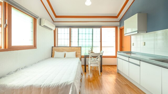 Ganghwado Byeolbatjigi Pension