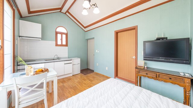 Ganghwado Byeolbatjigi Pension