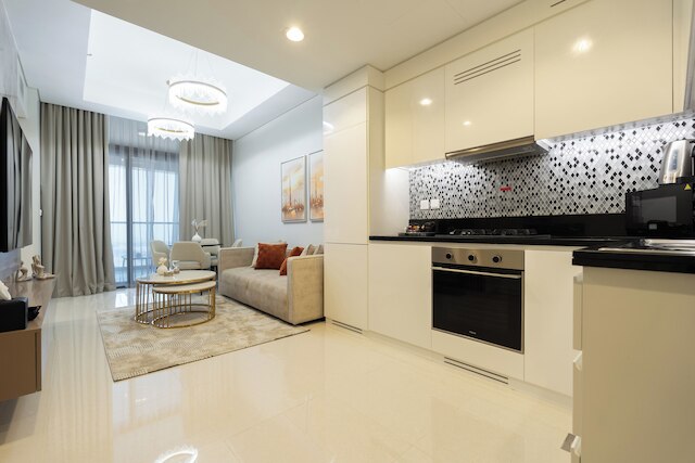 シック 2BR アーバン エスケープ イン アイコン シティ