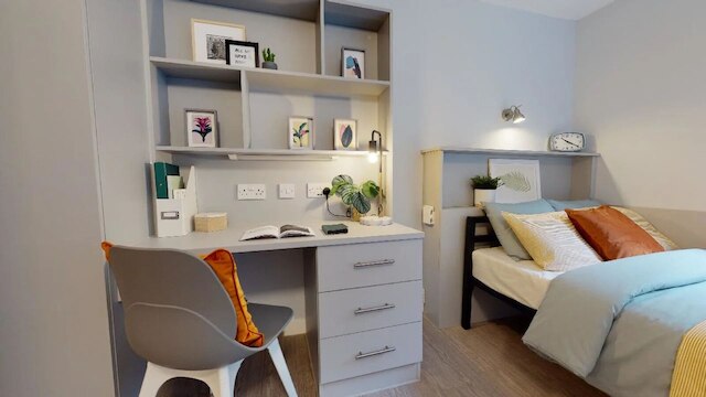 マンチェスターガーデンズ