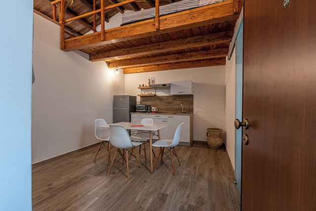 ジーサ キャッスル アパートメント バイ ワンダフル イタリー