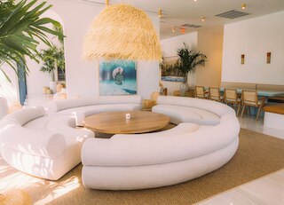 フロー マイアミ ホテル