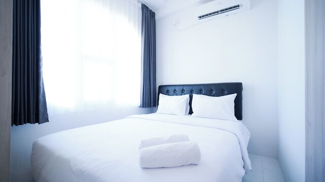 シンプル アンド コンフォータブル リビング 1BR アット ザ シティ スクエア アパートメント