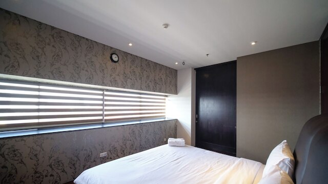 ストラテジック アンド スペーシャス 2BR アット スマトラ36 アパートメント