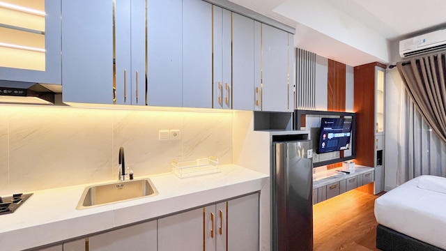 エニグマスタジオ アット アパートメント デルフトシプトラマカッサー