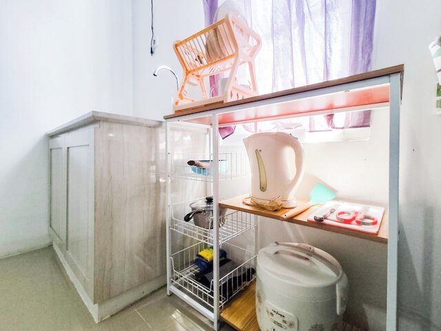 レストフル アンド タイディー スタジオ アット パルトロウ シティ アパートメント