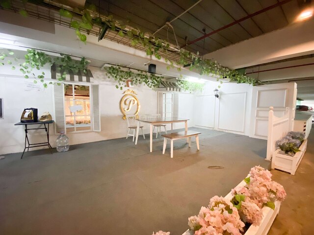 レストフル アンド タイディー スタジオ アット パルトロウ シティ アパートメント