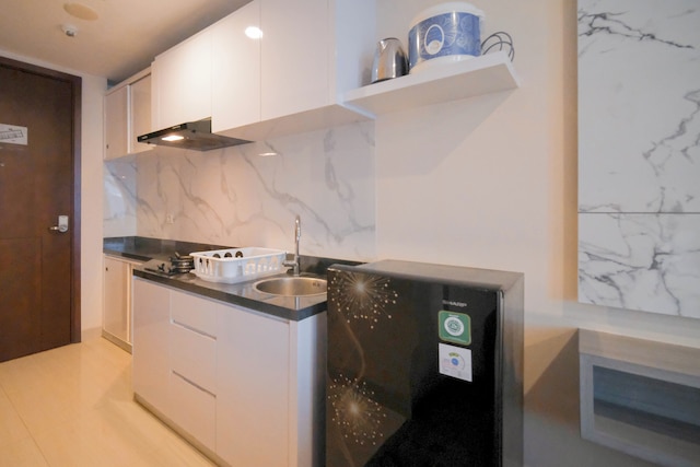 コンパクト アンド コンフォータブル リビング スタジオ アット グランド スングコノ ラグーン アパートメント