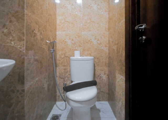 コンパクト アンド コンフォータブル リビング スタジオ アット グランド スングコノ ラグーン アパートメント