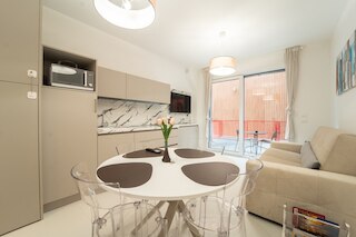 アッパルタメント モデルノ コン パティオ プリバト マスカレッラ