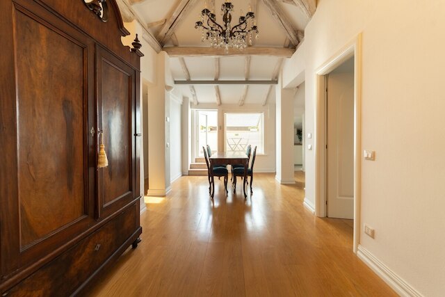 ディモラ ペルシケット ウィズ スタニング ビュー オブ ボローニャ