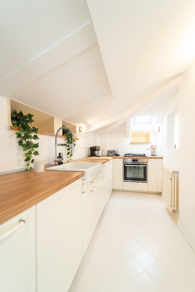 ディモラ ペルシケット ウィズ スタニング ビュー オブ ボローニャ