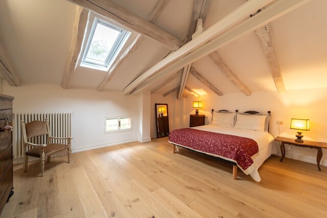 ディモラ ペルシケット ウィズ スタニング ビュー オブ ボローニャ