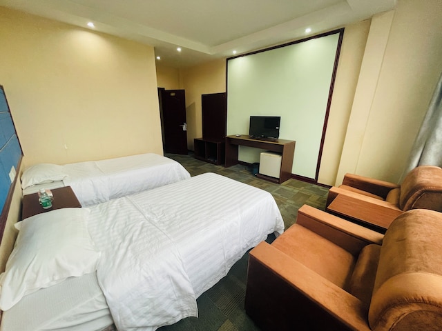 タヴィクサイ ホテル