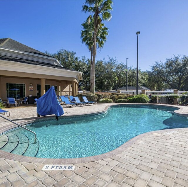 フリーシャトル 2 クイーン ディズニーエリア