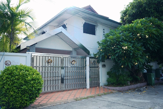 ザ ロイヤル アドベ パタヤ