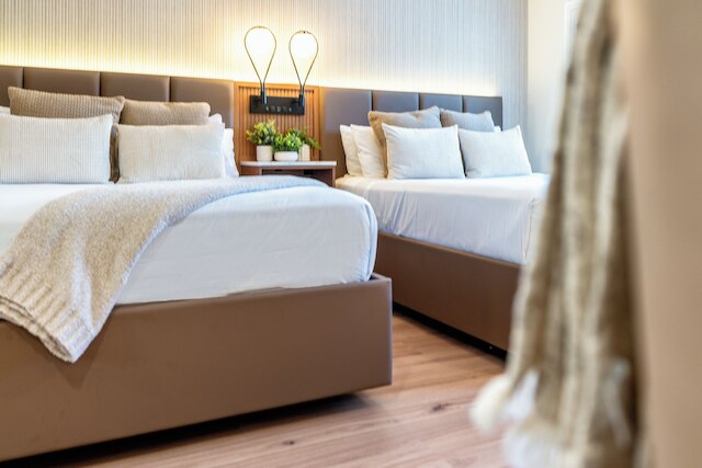 LYFE イン & スイーツ バイ AGA - ビバリーヒルズ