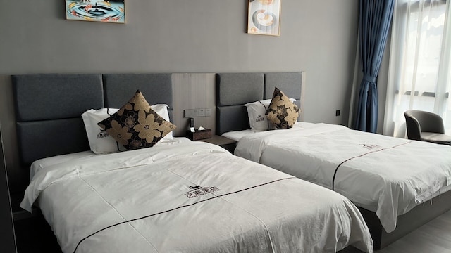 ハンティングホテル ヴィエンチャン