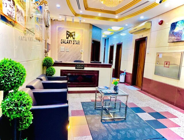 ギャラクシー スター ホテル L.L.C