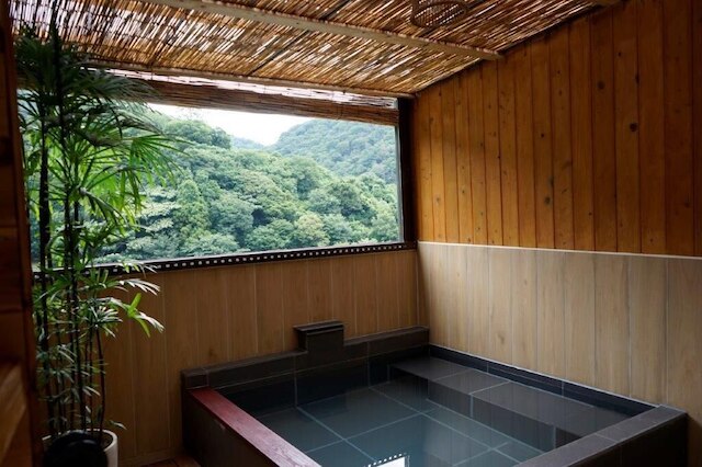 ホテルヒマラヤシー