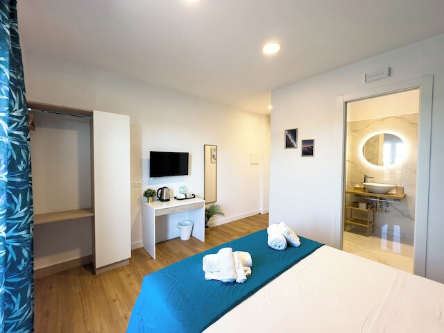 イソラ 1.6.3 ゲストハウス