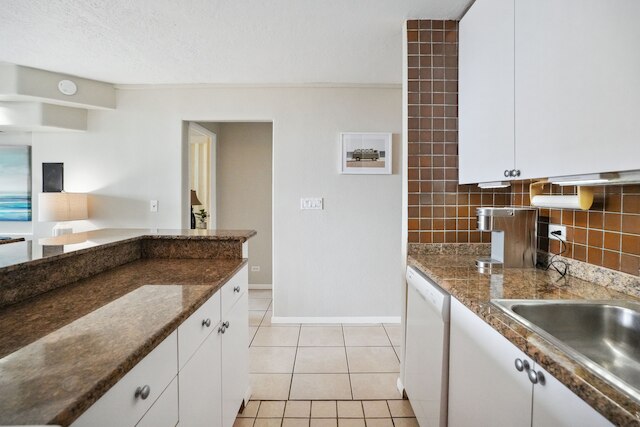 アイランドブリーズ 2 ベッドルーム コンド バイ レッドオーニング