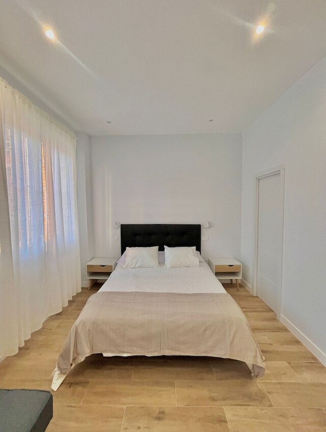 イフェマ II イン マドリード ウィズ 1 バスルーム