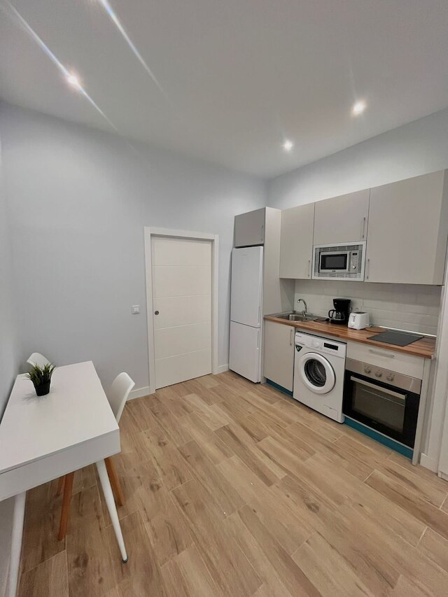 イフェマ I マドリード ウィズ 1 バスルーム