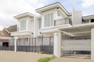 ホテル O パナックカン ニア モール パナックカン フォーマリー ゴールデン ホワイト ハウス