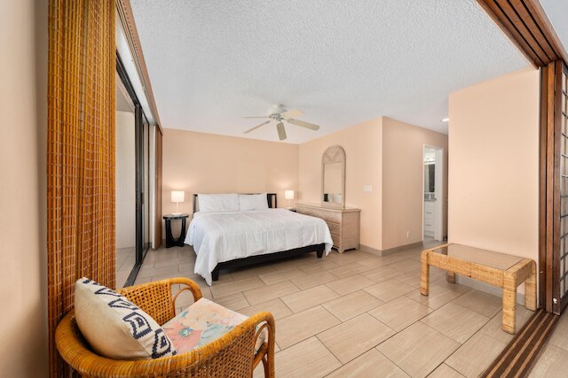 ビッグアイランド ケアウホウ サーフ & ラケット 4-103 2 ベッドルーム コンド