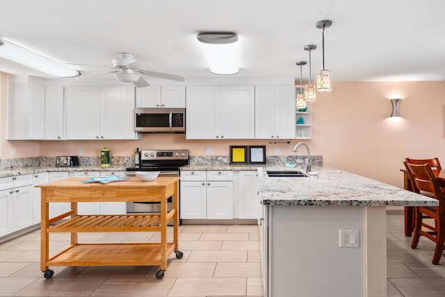 ビッグアイランド ケアウホウ サーフ & ラケット 4-103 2 ベッドルーム コンド