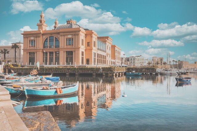 レヴァンテ ホーム イン ザ センター オブ バリ