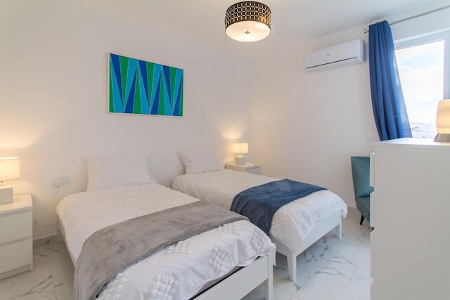 サニー ペントハウス モダン 2 ベッドルーム - スリーマ