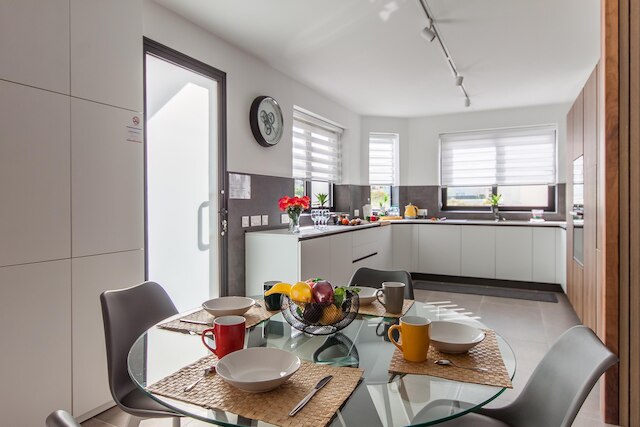 エクセプショナル サンリット アパート マルサスカラ ベイ