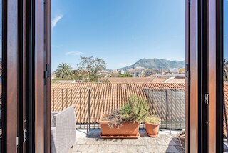 シアヴッツォ アパートメント ウィズ テラス