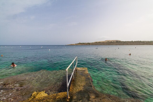 パーム モダン アパート 海から200mt カウラ