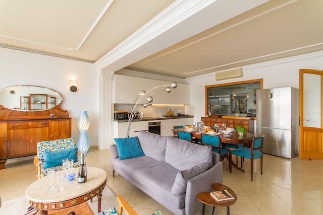 マグニフィセント シーフロント アパートメント スリーマ