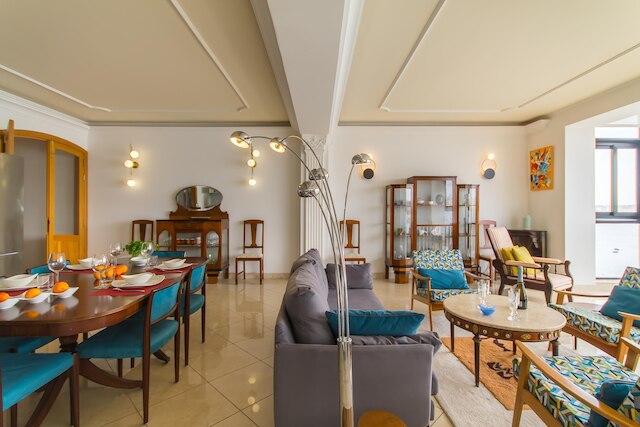 マグニフィセント シーフロント アパートメント スリーマ