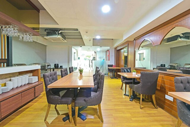 ワン・エニグマ・ホテル