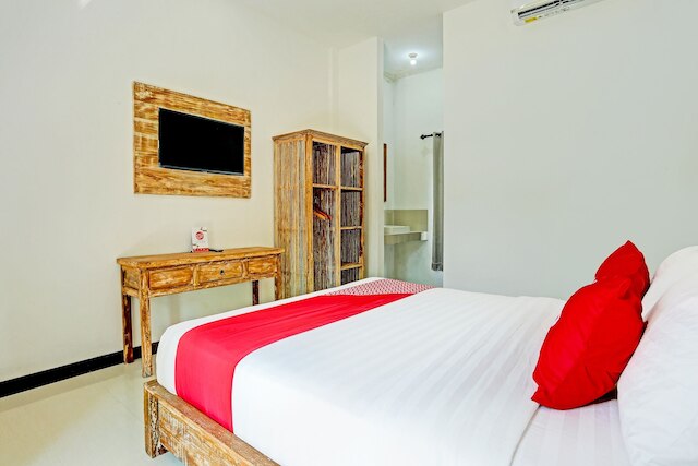 OYO 91123 マダヴァ 108