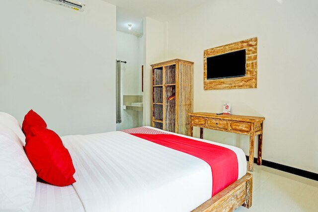 OYO 91123 マダヴァ 108