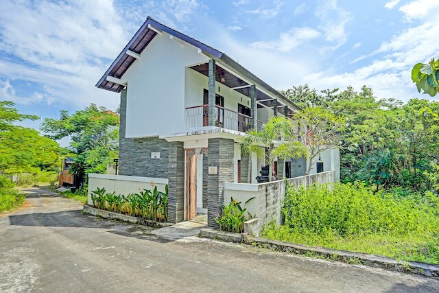 OYO 91123 マダヴァ 108