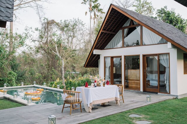 アルパナ ヴィラズ