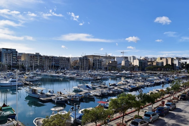 シービュー スペーシャス 2 ベッドルーム セントラルアパートメント