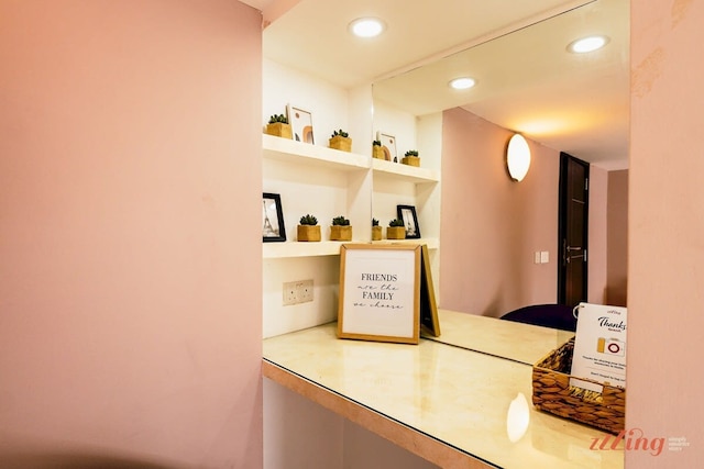 スリーマにある シーニック シーフロント デュプレックスアパートメント