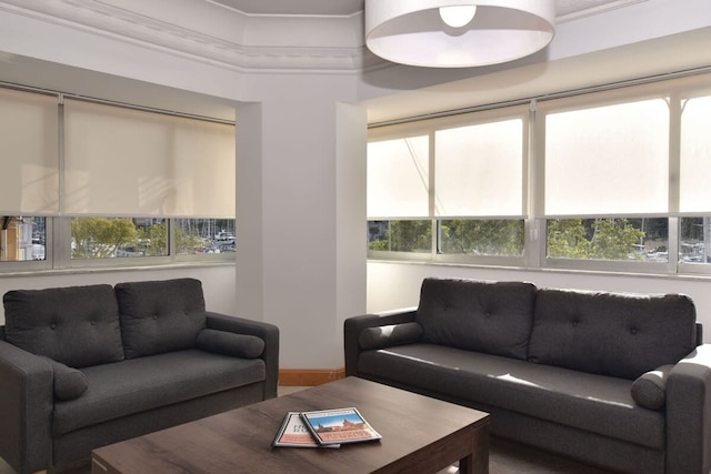 2 ベッドルーム セントラル スペーシャス ウィズ シービューズ