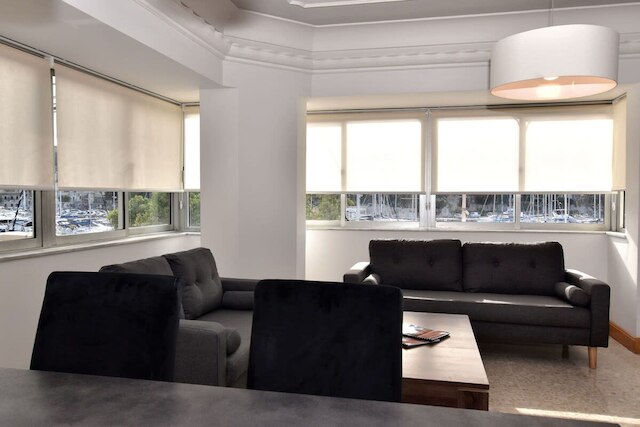 2 ベッドルーム セントラル スペーシャス ウィズ シービューズ